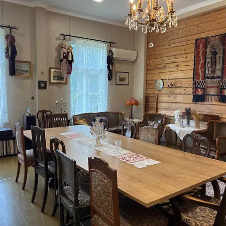 Villa Yveden Ateljeekoti