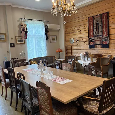 Yveden Ateljeekoti Villa Mikkeli